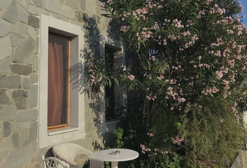 Siesta Otel Bozcaada