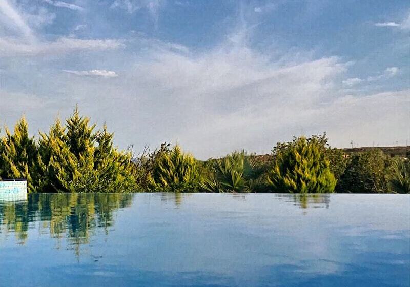 Siesta Otel Bozcaada