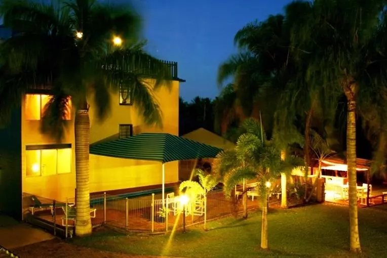 Sky View Units Bowen