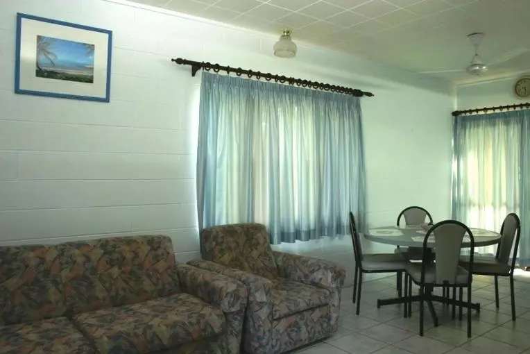 Sky View Units Bowen