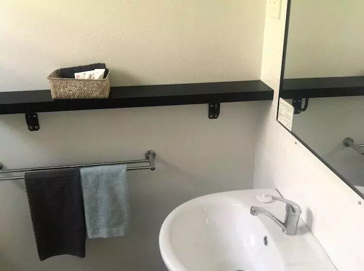 Yeppoon Surfside Motel