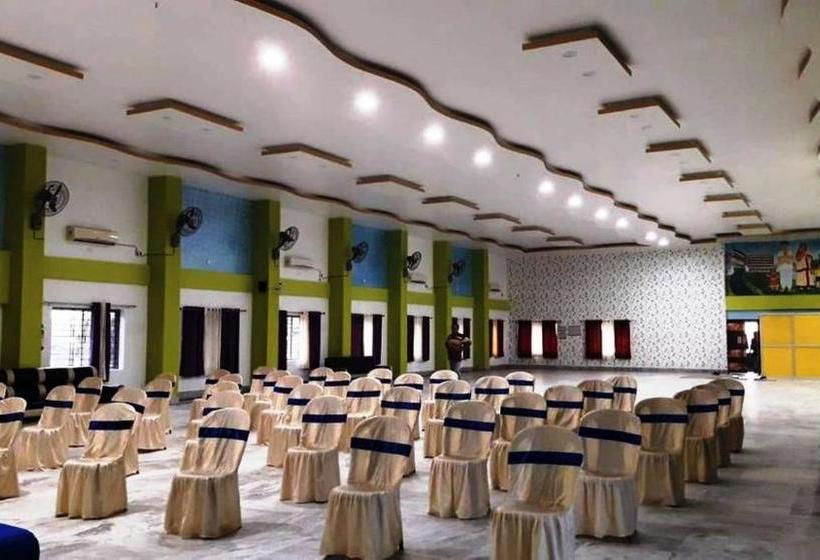 בית מלון כפרי Madhu Mamata