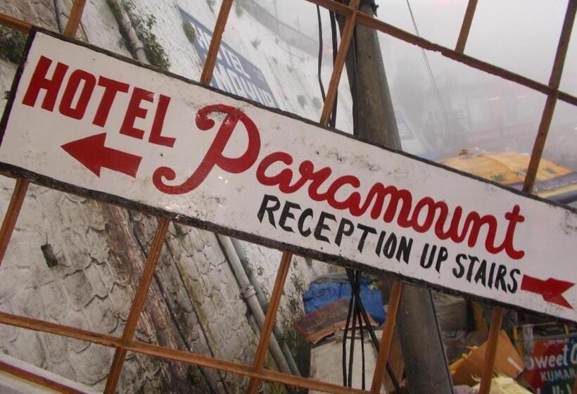 Отель Paramount