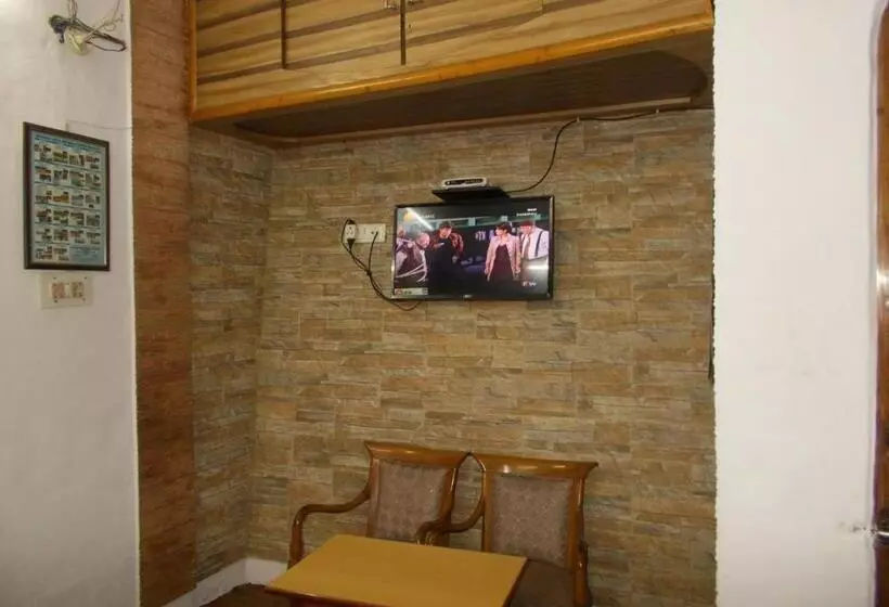 Hotel Paramount