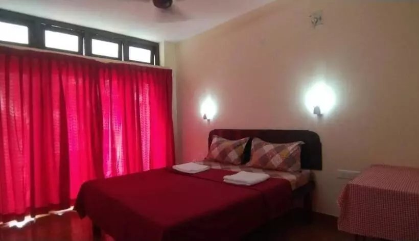 ホテル Samudra Tara