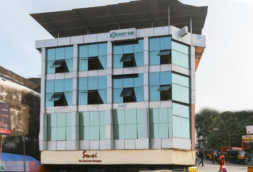 هتل Spot On 65523 Tkt Tourist Home