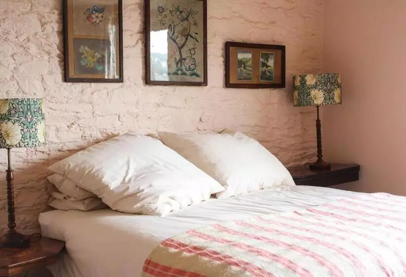 Hotelli The Bull Inn