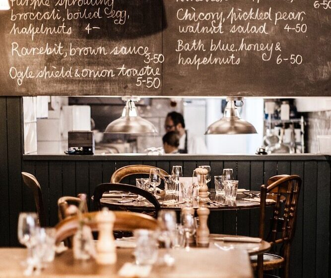 בית מלון כפרי The Bull Inn