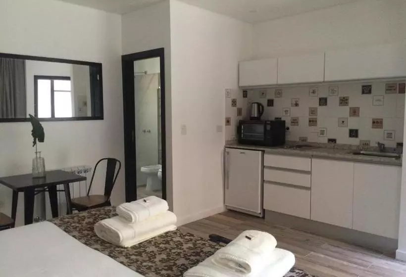 Senderos Aparts & Suites