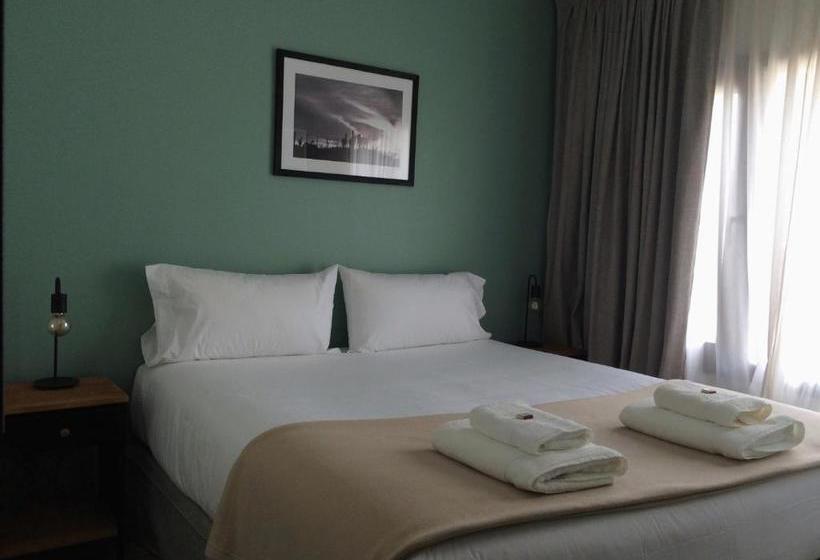 Senderos Aparts & Suites