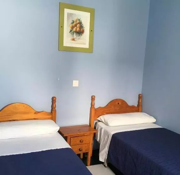 Hostelli Pensión Lisdos