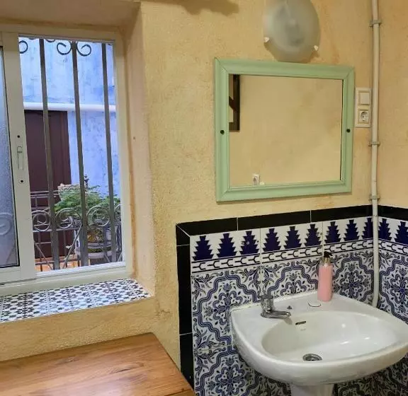 Hostelli Pensión Lisdos