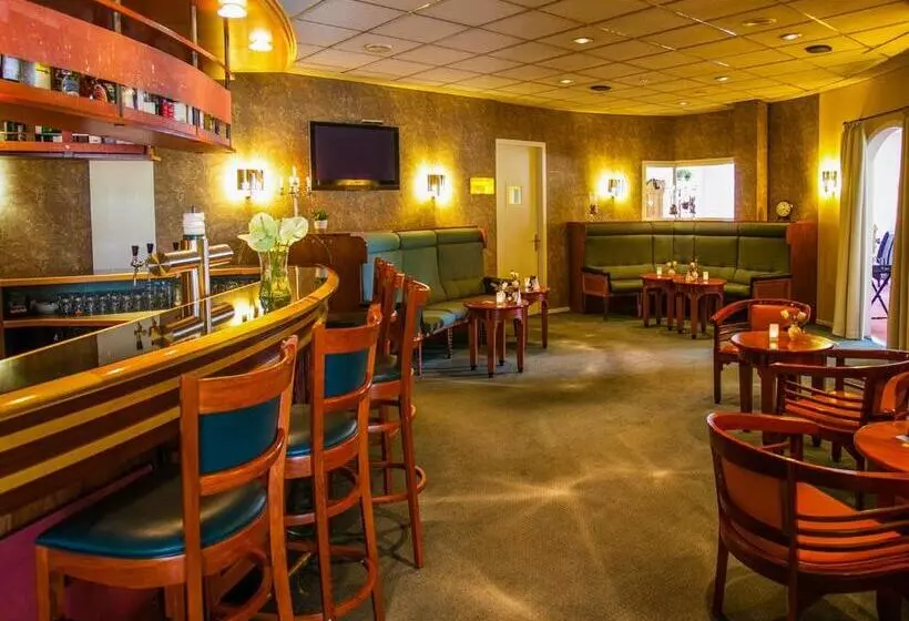 酒店 Ahauser Land & Golf