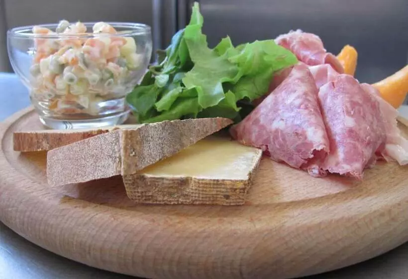 ホテル Albergo La Genzianella