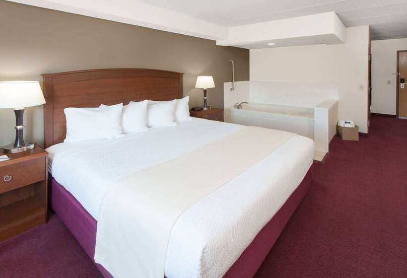 فندق Americinn By Wyndham Iowa Falls