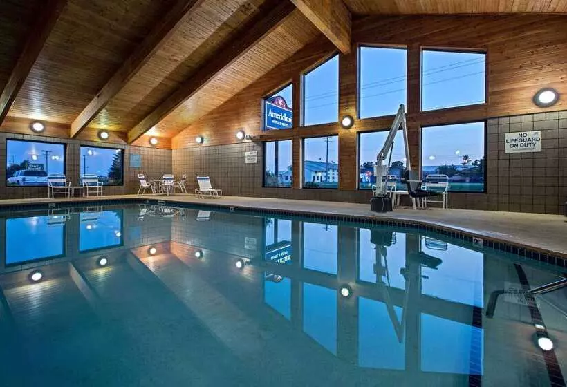 호텔 Americinn By Wyndham Iowa Falls