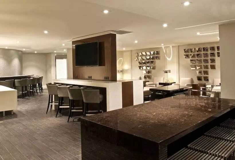 هتل Beverly Hills Marriott