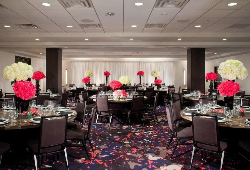 فندق Beverly Hills Marriott