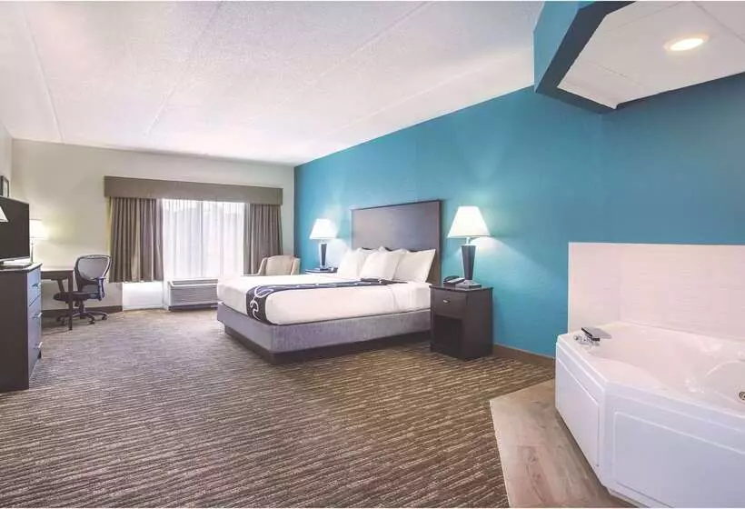 فندق Comfort Inn & Suites Sarasota I75
