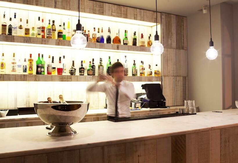 Hotel Internacional Design