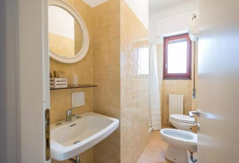 ホテル Albergo La Genzianella