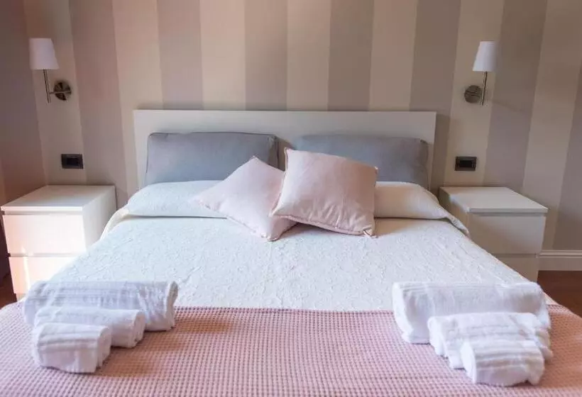 ホテル Albergo La Genzianella