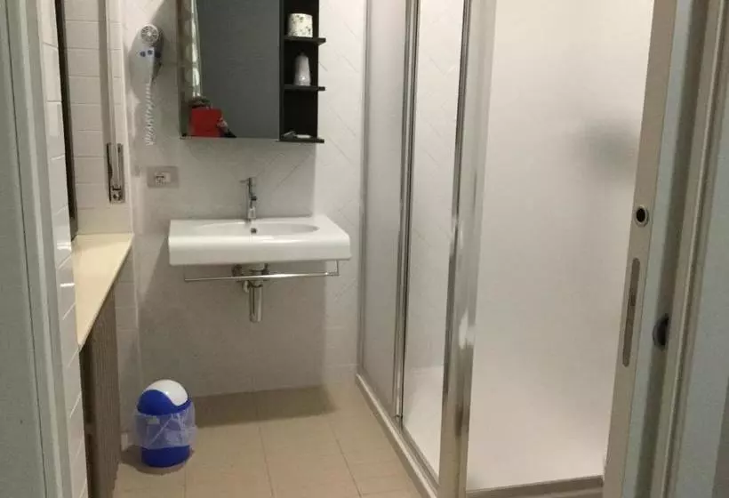 ホテル Albergo Aurora