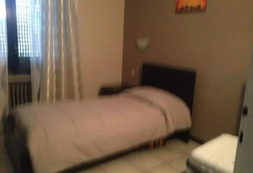 ホテル Albergo Aurora