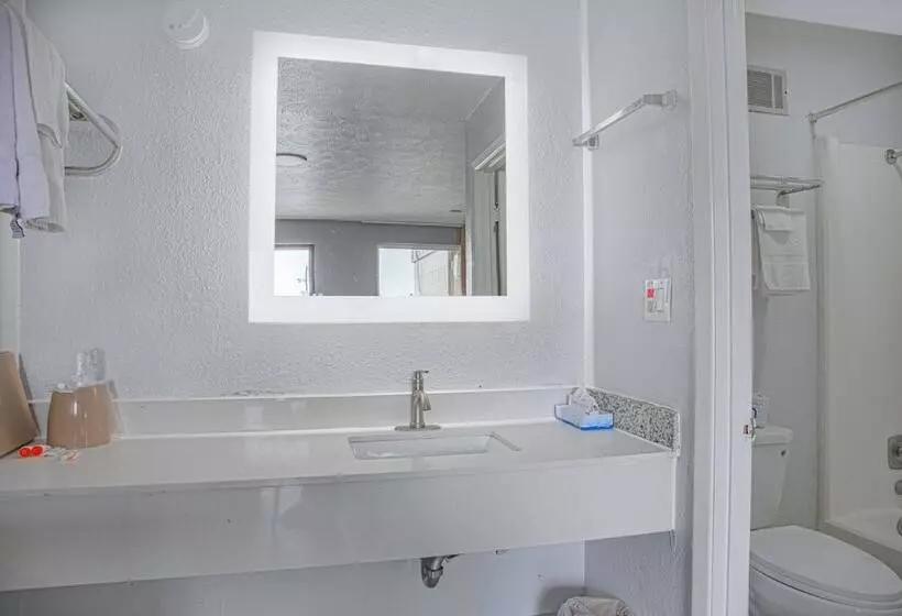 Отель Masters Inn Augusta Washington Rd, I 20