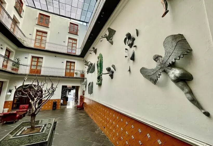 فندق Puebla Plaza