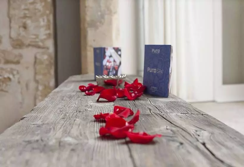 Puro Hotel Oasis Urbano