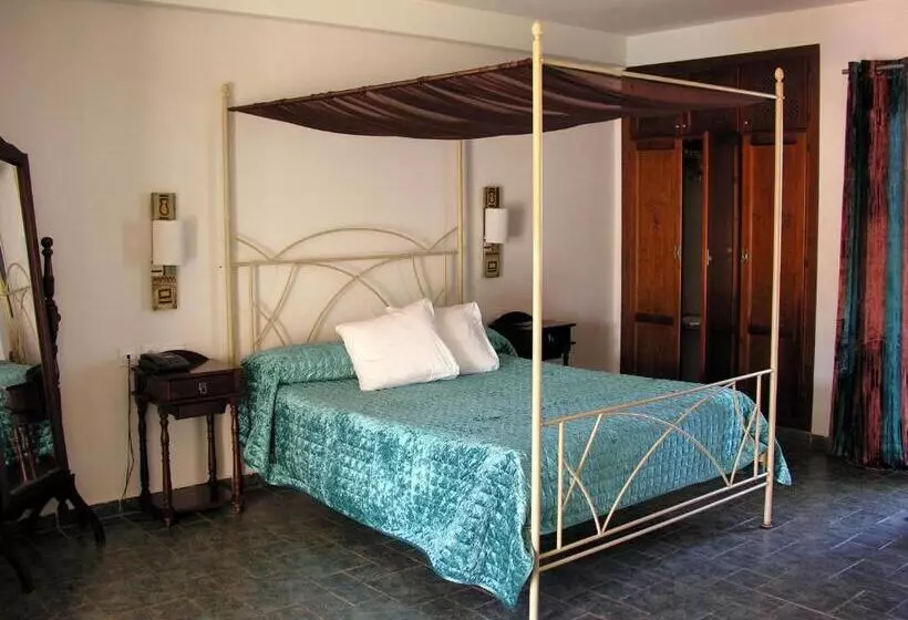 Сельский отель De Naturaleza Rodalquilar & Spa Cabo De Gata