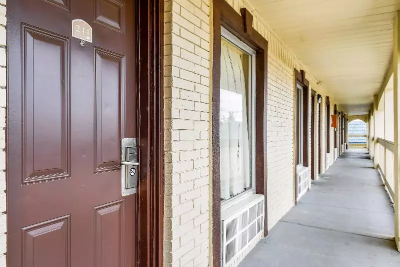 Hotel Tyler Northwest Mineola Hwy