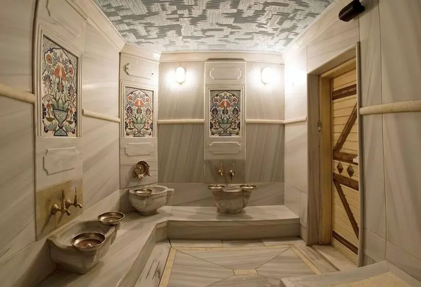 ホテル Zurich Istanbul Old City