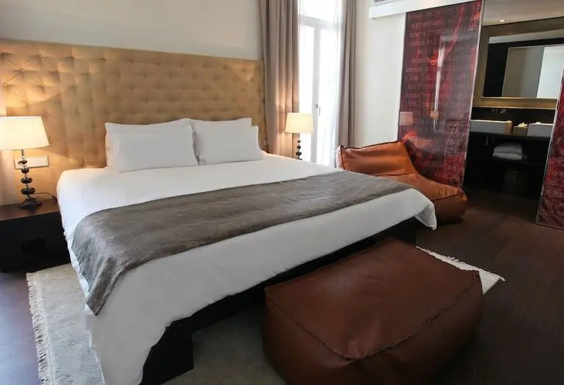 Puro Hotel Oasis Urbano