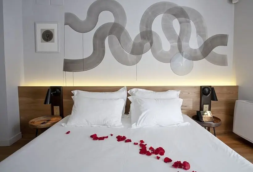 Puro Hotel Oasis Urbano