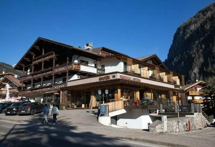 Hotelli Alpi