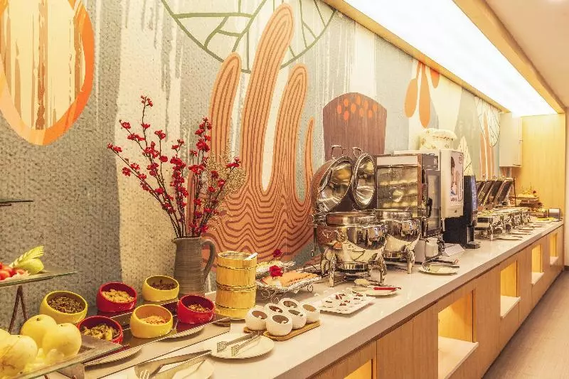 هتل Hanting  Jinan Huayuan Road Honglou Plaza