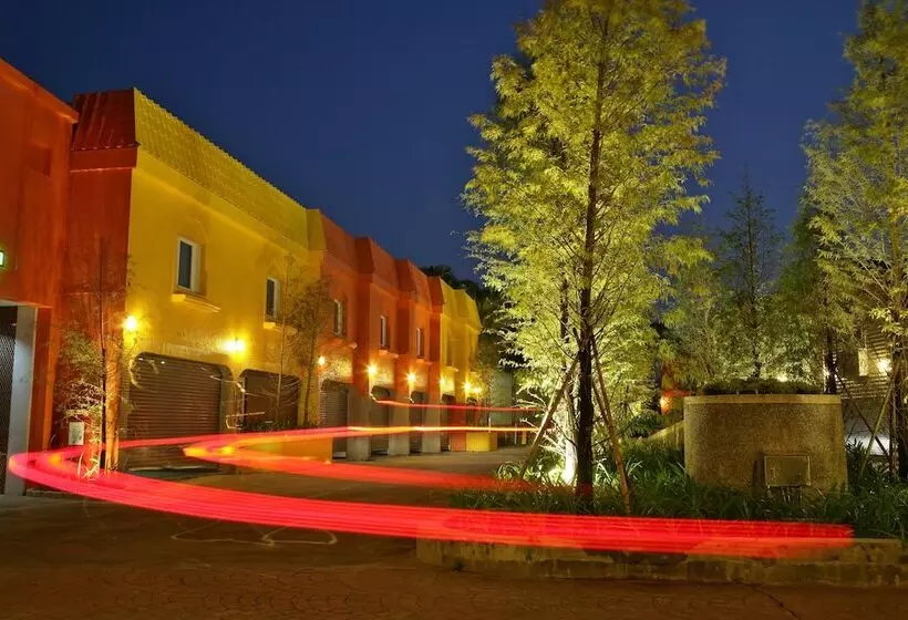 Chusha Motel
