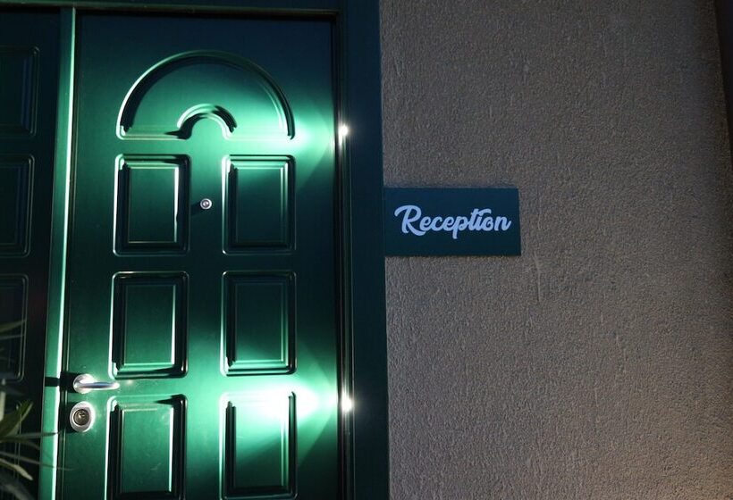 Отель Amata Valgre Affittacamere, Comfort E Pulizia Eccezionali!!