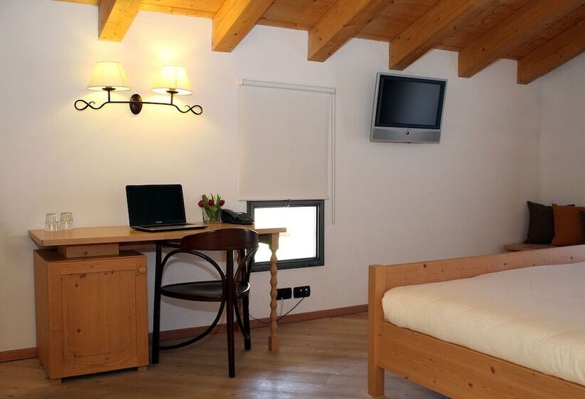 Отель Maso Franch