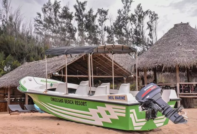 Hotelli Omeesha Beach