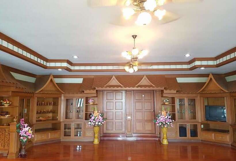 Rai Fhun Pen Jing Resort