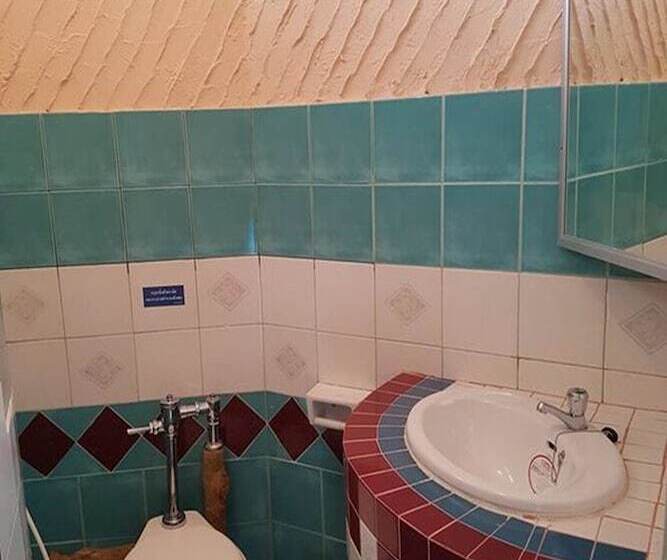 Rai Fhun Pen Jing Resort