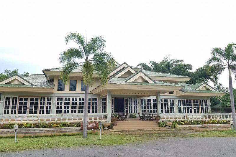 Rai Fhun Pen Jing Resort