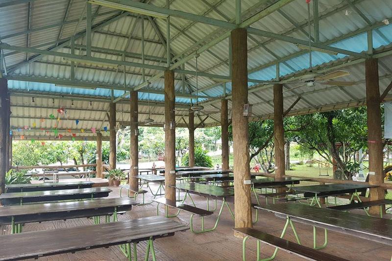 Rai Fhun Pen Jing Resort