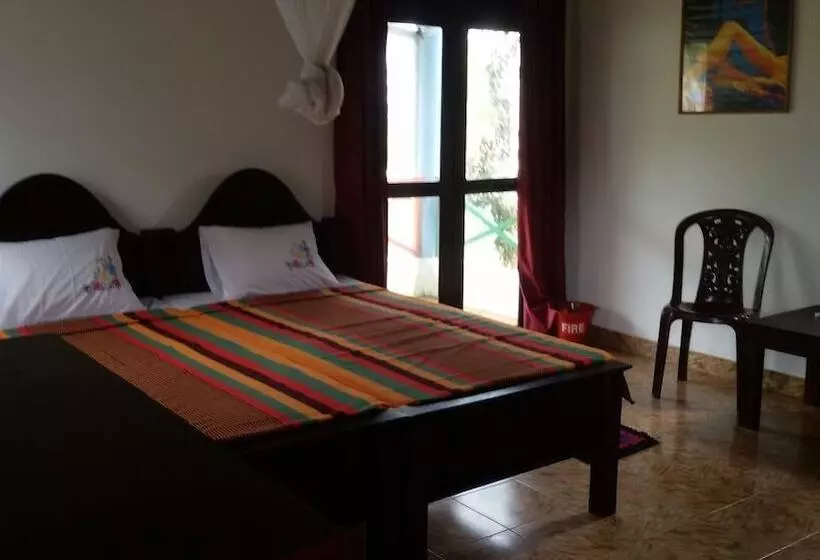 Sri Beach Bungalows And Villa