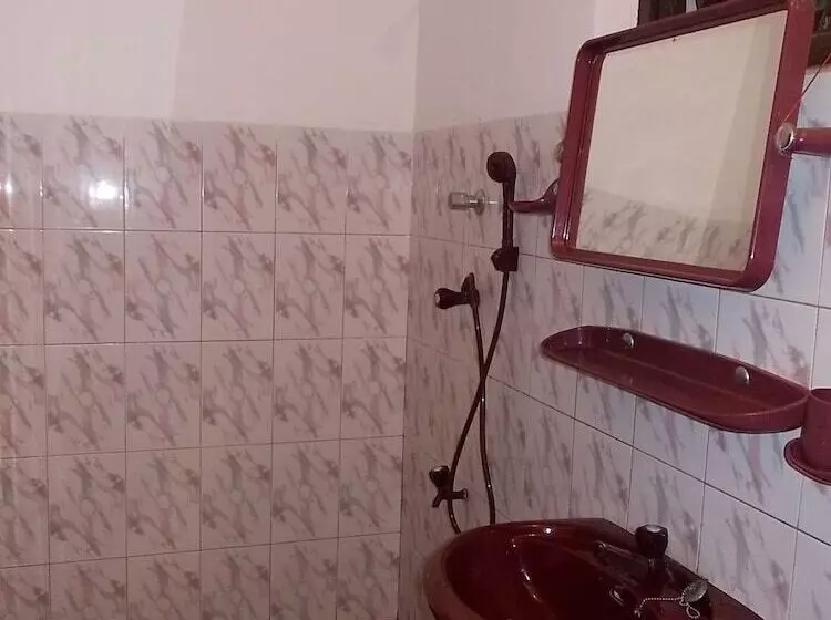 Sri Beach Bungalows And Villa