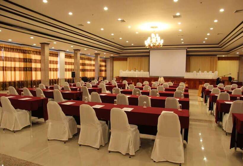 Golden Dragon Resort