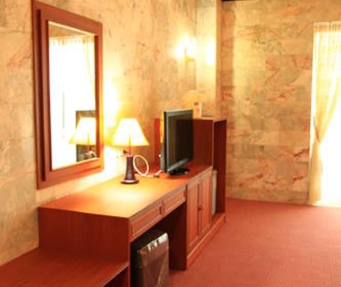 Golden Dragon Resort